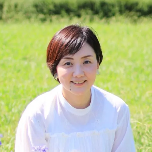 岩野朋子さんのプロフィール
